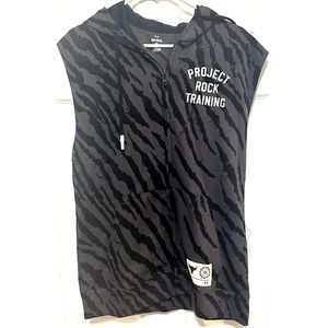Under Armour Project Rock Rival Fleece Sleeveless Full-Zip 1377444 001 Sz M
